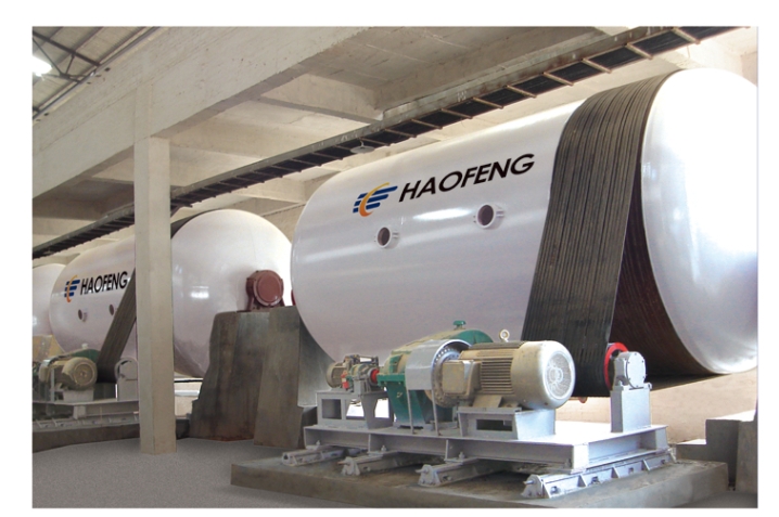 橢圓封頭球磨機